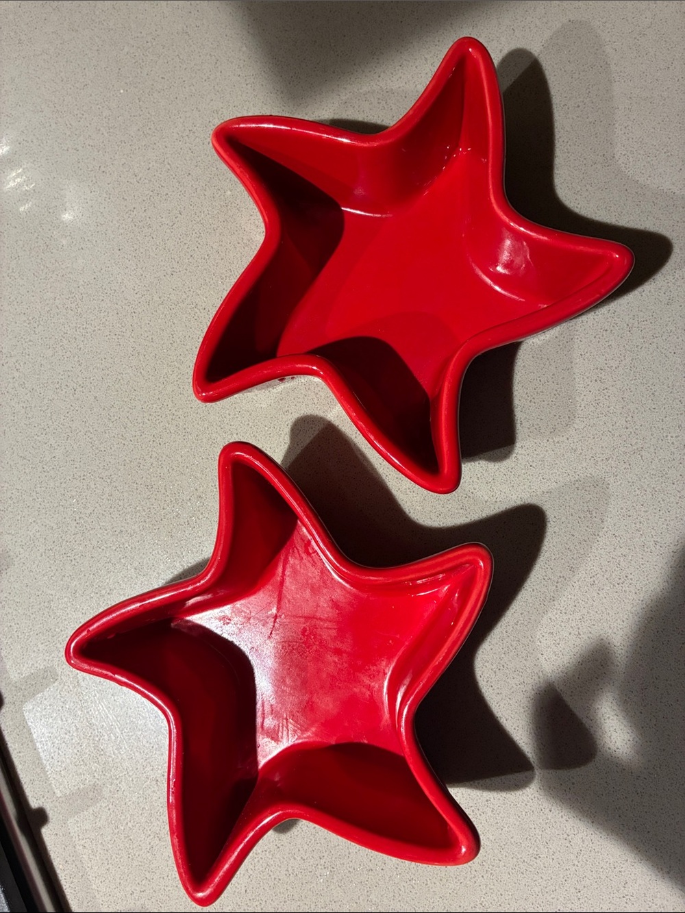 Chantal Red Star-Shaped small Bowls  (2)